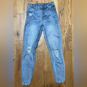 No Boundaries high rise skinny jean size 1